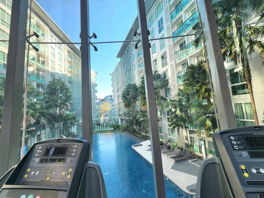 Apartment In The Heart Of *